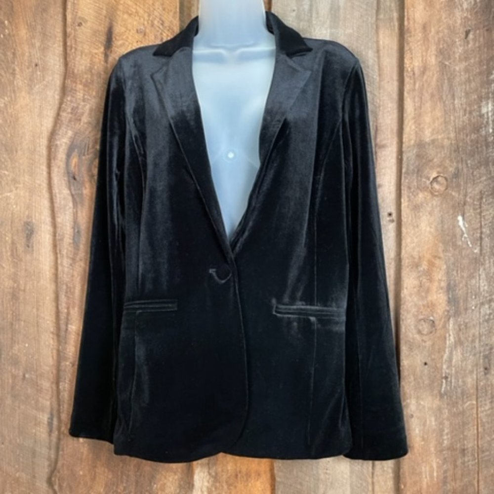 Tahari Black Velvet Unlined Blazer - Size Medium